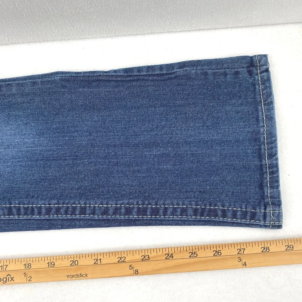 Maurices Jeans‎ Womens Size 3 / 4 Short Low Rise Dark Wash Denim Boot Stretch